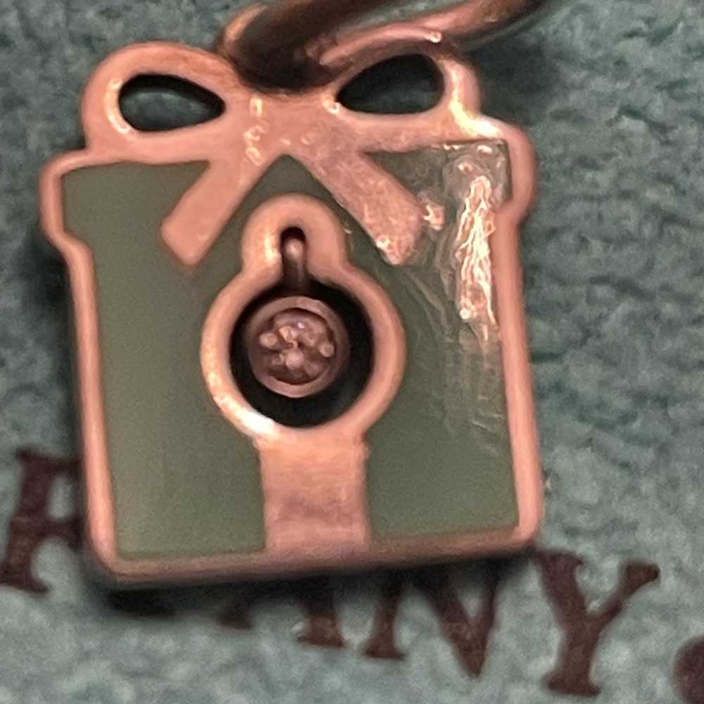 Tiffany &Co blue enamel diamond mini present box charm